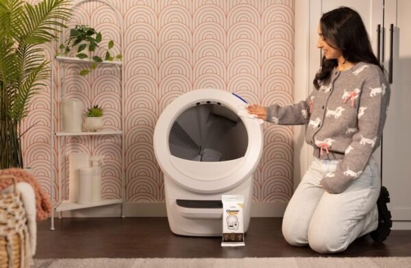 Litter-Robot 4 Clean Bundle - Image 5