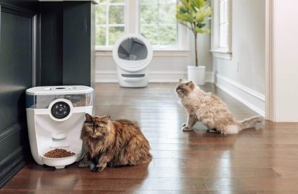 Litter-Robot 4 Connected Home Bundle - Image 6